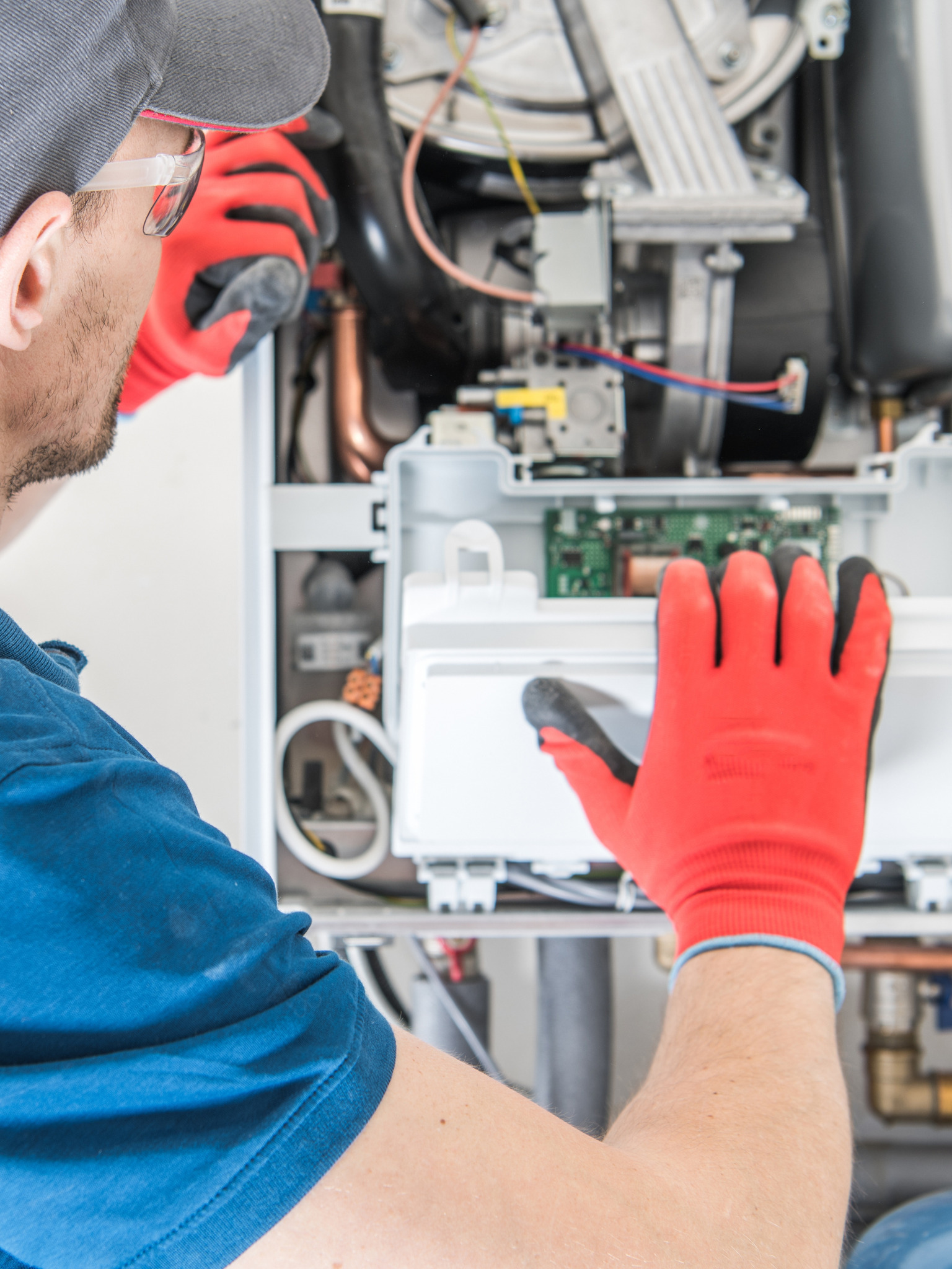 gas safe engineer near me Manchester, M1-M40